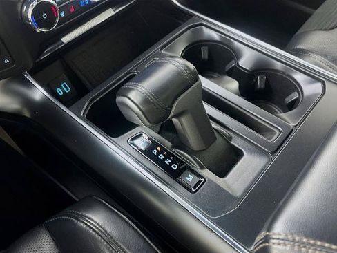 Certified 2022 Ford F150 Raptor w/ Raptor 37 Performance Package AWD/4WD image 17