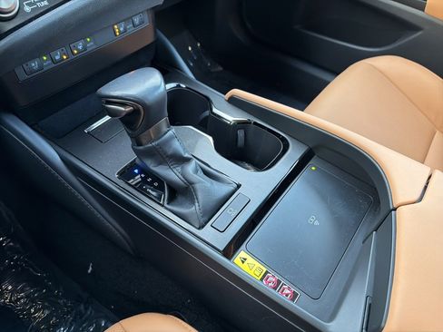 Used 2023 Lexus ES 350 w/ Premium Package image 28