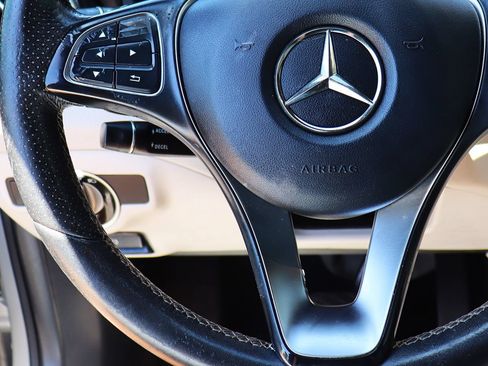Used 2018 Mercedes-Benz CLA 250 image 53