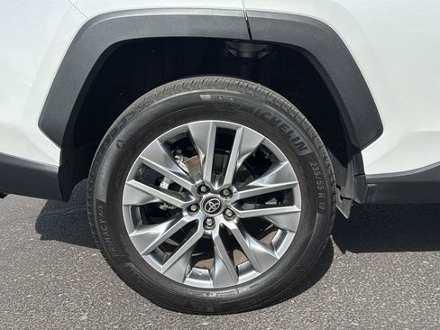 Certified 2023 Toyota RAV4 XLE Premium image 9