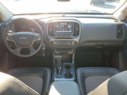 Used 2015 Chevrolet Colorado Z71 image 10