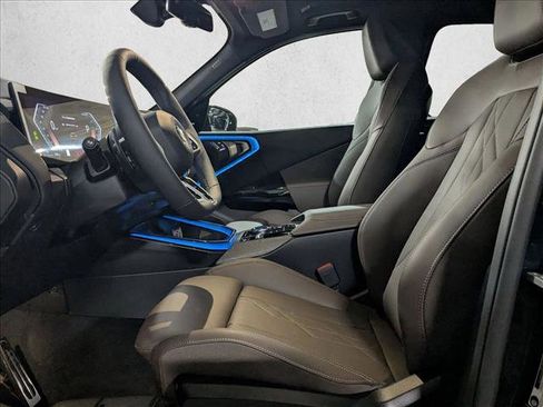 New 2026 BMW X3 xDrive30 w/ Premium Package AWD/4WD image 4
