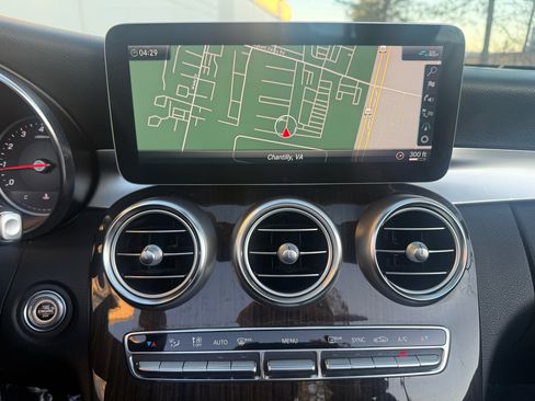 Used 2019 Mercedes-Benz C 300 4MATIC Cabriolet image 23