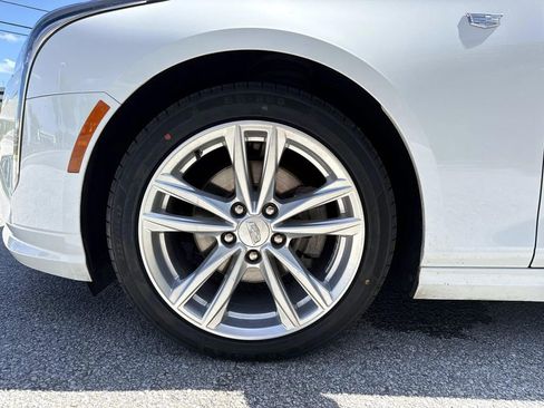 Used 2023 Cadillac CT4 Luxury RWD image 9