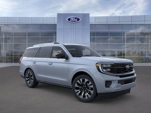 New 2026 Ford Expedition Platinum w/ Driver's Package AWD/4WD image 1