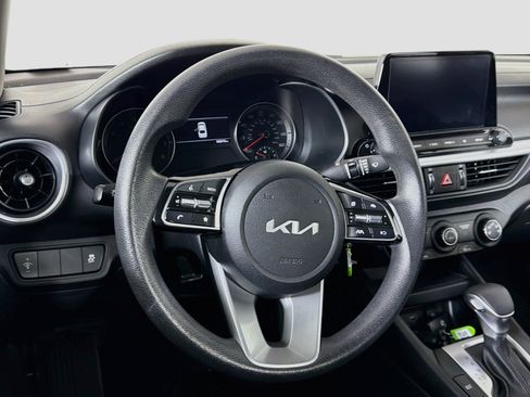 Used 2024 Kia Forte LXS FWD image 18