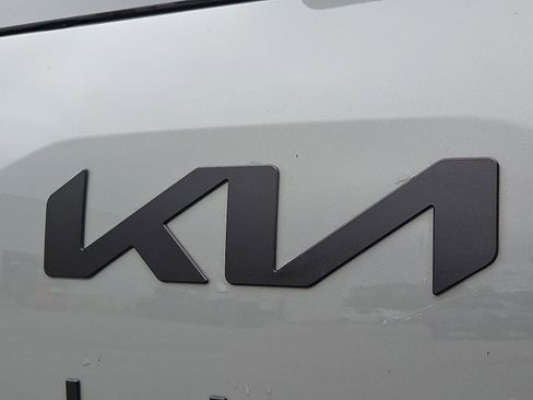 Used 2025 Kia Telluride SX Prestige X-Pro AWD/4WD image 9