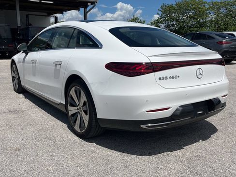 Used 2022 Mercedes-Benz EQS 450+ Sedan image 3