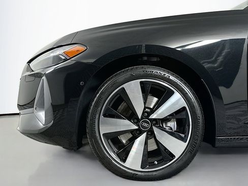 Used 2025 Audi A5 2.0T Premium Plus w/ Premium Plus AWD/4WD image 12