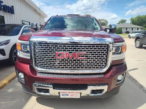 Used 2016 GMC Sierra 3500 Denali w/ Driver Alert Package AWD/4WD image 3