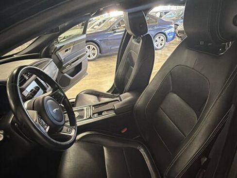 Used 2016 Jaguar XF R-Sport AWD/4WD image 12