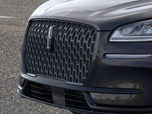 New 2026 Lincoln Corsair Premiere AWD/4WD image 17
