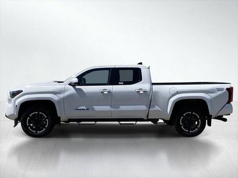 Certified 2026 Toyota Tacoma TRD Sport w/ TRD Sport Upgrade Package AWD/4WD image 2