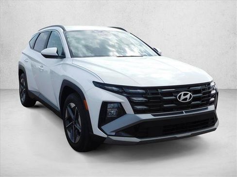 Used 2025 Hyundai Tucson SEL FWD image 5