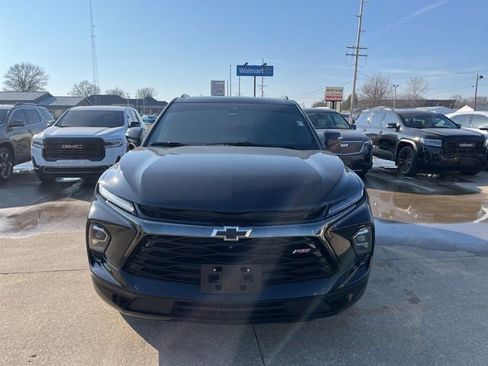 Used 2024 Chevrolet Blazer RS w/ Driver Confidence II Package image 2