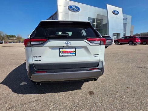 Used 2020 Toyota RAV4 Limited w/ All Weather Liner Package AWD/4WD image 32
