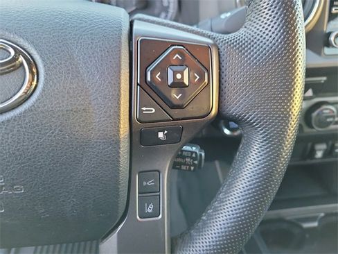 Used 2023 Toyota Tacoma TRD Sport image 25