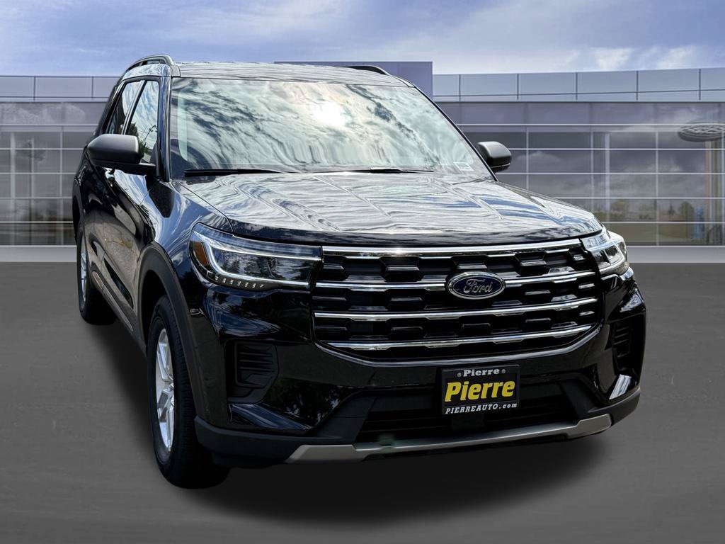 New 2026 Ford Explorer Active AWD/4WD image 2