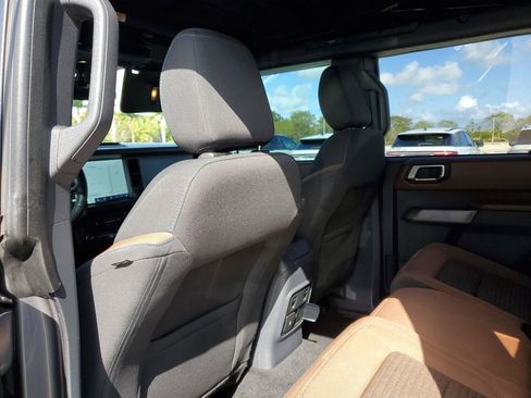 Used 2021 Ford Bronco Outer Banks w/ Sasquatch Package image 10