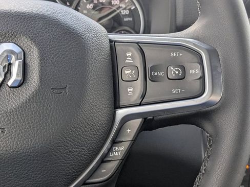New 2026 RAM 2500 Big Horn AWD/4WD image 24