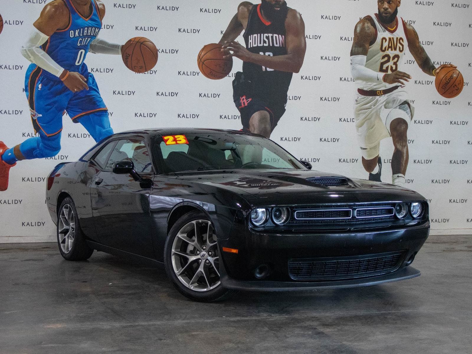 Used 2023 Dodge Challenger GT RWD image 2