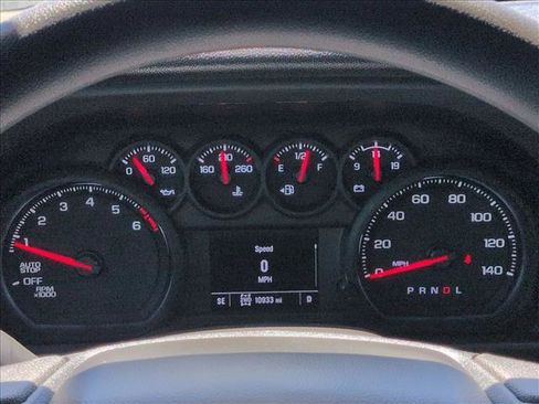 Used 2025 Chevrolet Silverado 1500 Custom Trail Boss w/ Turbomax Blackout Package AWD/4WD image 15