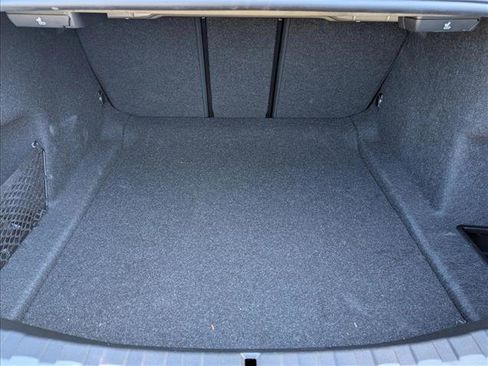 Used 2025 BMW 330i Sedan RWD image 6