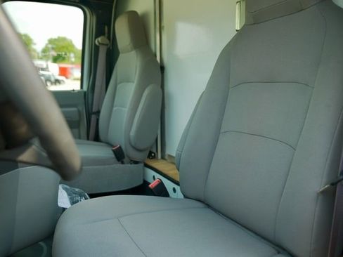 New 2025 Ford E-450 and Econoline 450 Super Duty w/ Driver's Safety Package image 11