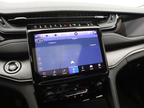 Used 2023 Jeep Grand Cherokee 4WD 4xe image 23