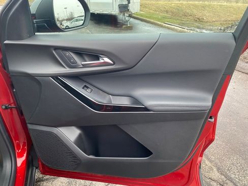 New 2026 Chevrolet Equinox LT w/ Safety and Technology Package image 81