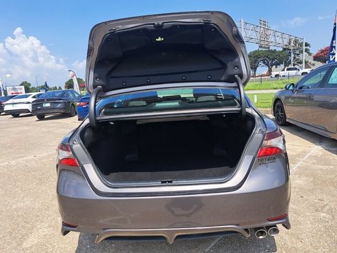 Used 2024 Toyota Camry SE FWD image 23