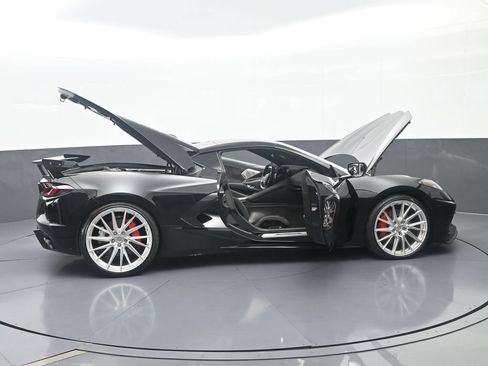 Used 2020 Chevrolet Corvette Stingray Premium Cpe w/ 3LT Preferred Equipment Group RWD image 73