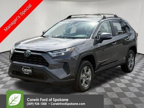 Used 2024 Toyota RAV4 XLE AWD/4WD image 1