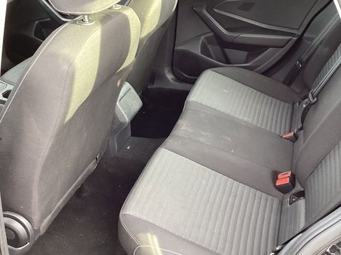 Used 2025 Volkswagen Jetta S image 9