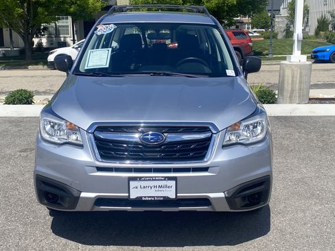 Used 2018 Subaru Forester 2.5i w/ Protection Package #1 AWD/4WD image 9