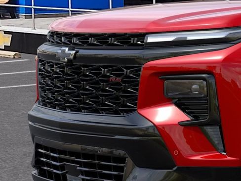 New 2026 Chevrolet Traverse RS w/ LPO, Floor Liner Package FWD image 13