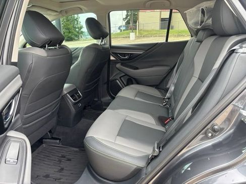 Used 2024 Subaru Outback Onyx Edition AWD/4WD image 12