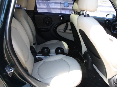 Used 2011 MINI Cooper Countryman S FWD image 15