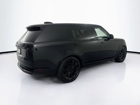 New 2026 Land Rover Range Rover Long Wheelbase SE AWD/4WD image 5