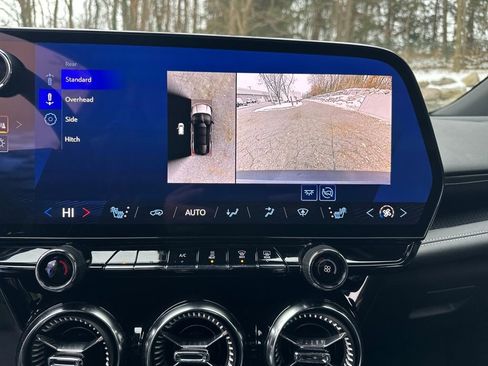 Certified 2024 Chevrolet Blazer EV LT image 17