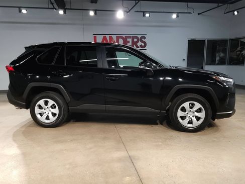 Used 2025 Toyota RAV4 LE AWD/4WD image 8