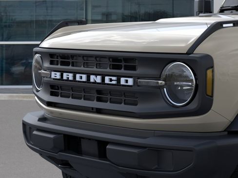 New 2026 Ford Bronco 2-Door image 21