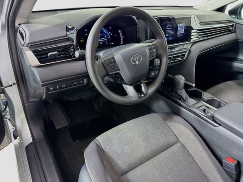 Certified 2025 Toyota Camry LE FWD image 18