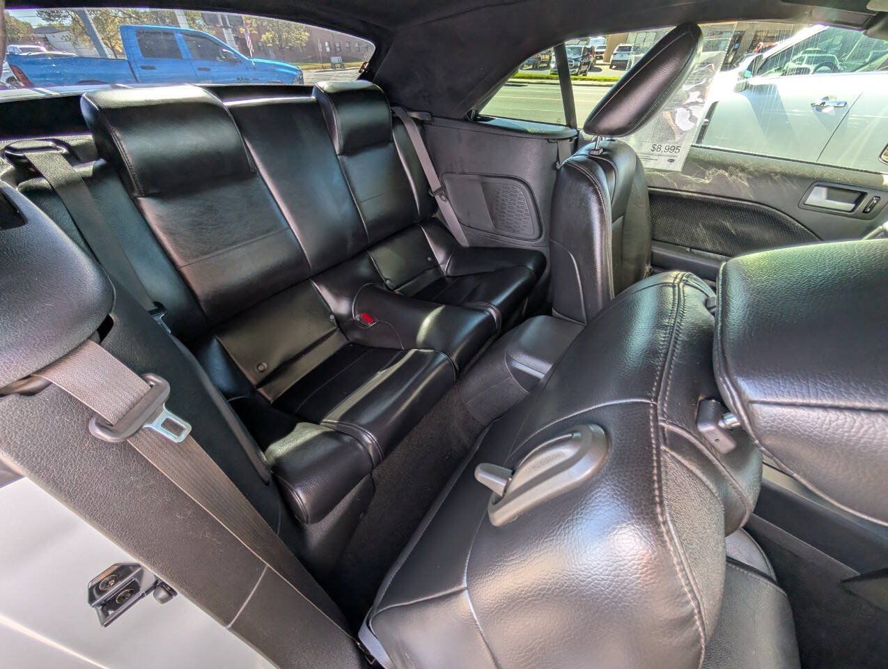 Used 2007 Ford Mustang Convertible RWD image 16