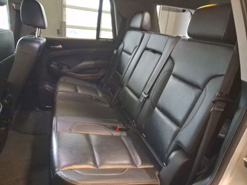 Used 2019 Chevrolet Tahoe LT image 26