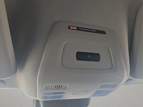 New 2026 Ford Transit 250 148 Medium Roof w/ Load Area Protection Package image 16