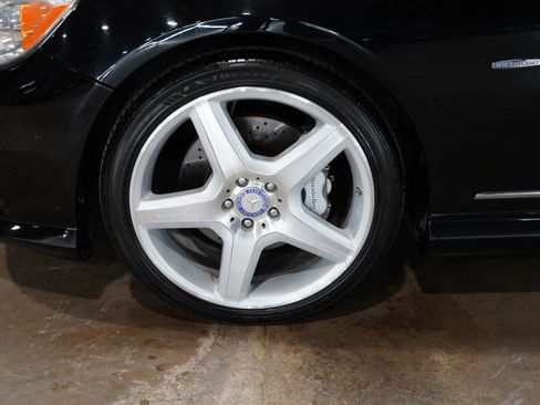 Used 2011 Mercedes-Benz CL 550 4MATIC w/ Sport Pkg Plus One image 58