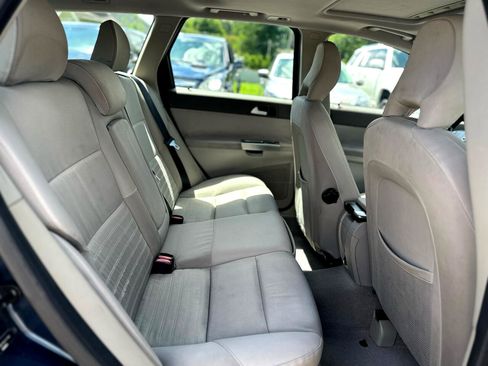 Used 2008 Volvo V50 2.4i image 21