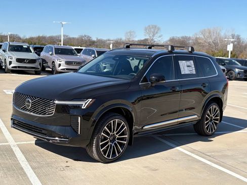 New 2026 Volvo XC90 B6 Plus w/ Protection Package Premier AWD/4WD image 2