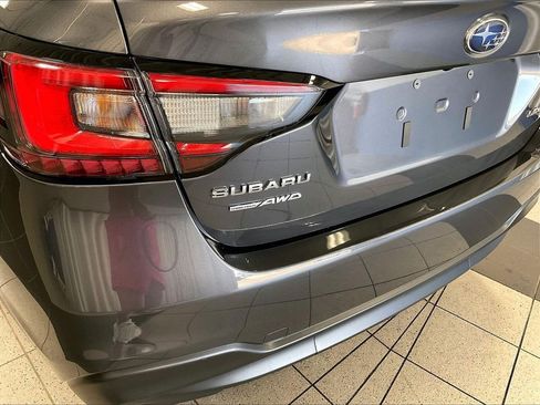 Used 2025 Subaru Legacy Premium AWD/4WD image 28
